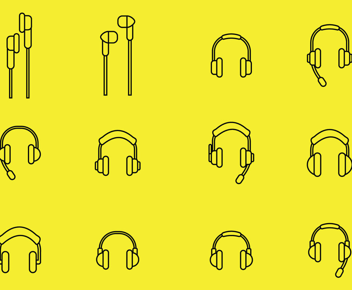 Stroke Linear Head Phone Vector Icon