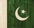 Free Vector Flag Of Pakistan Painted On Wooden Background