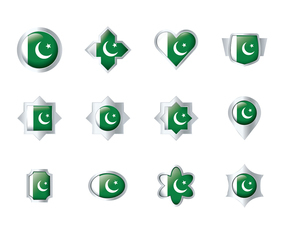 Free Pakistan Flag Badge Vectors